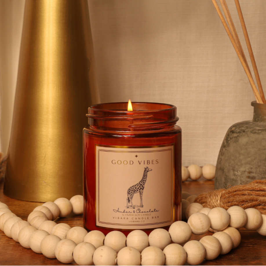 Giraffe - Amber Chocolate Candle