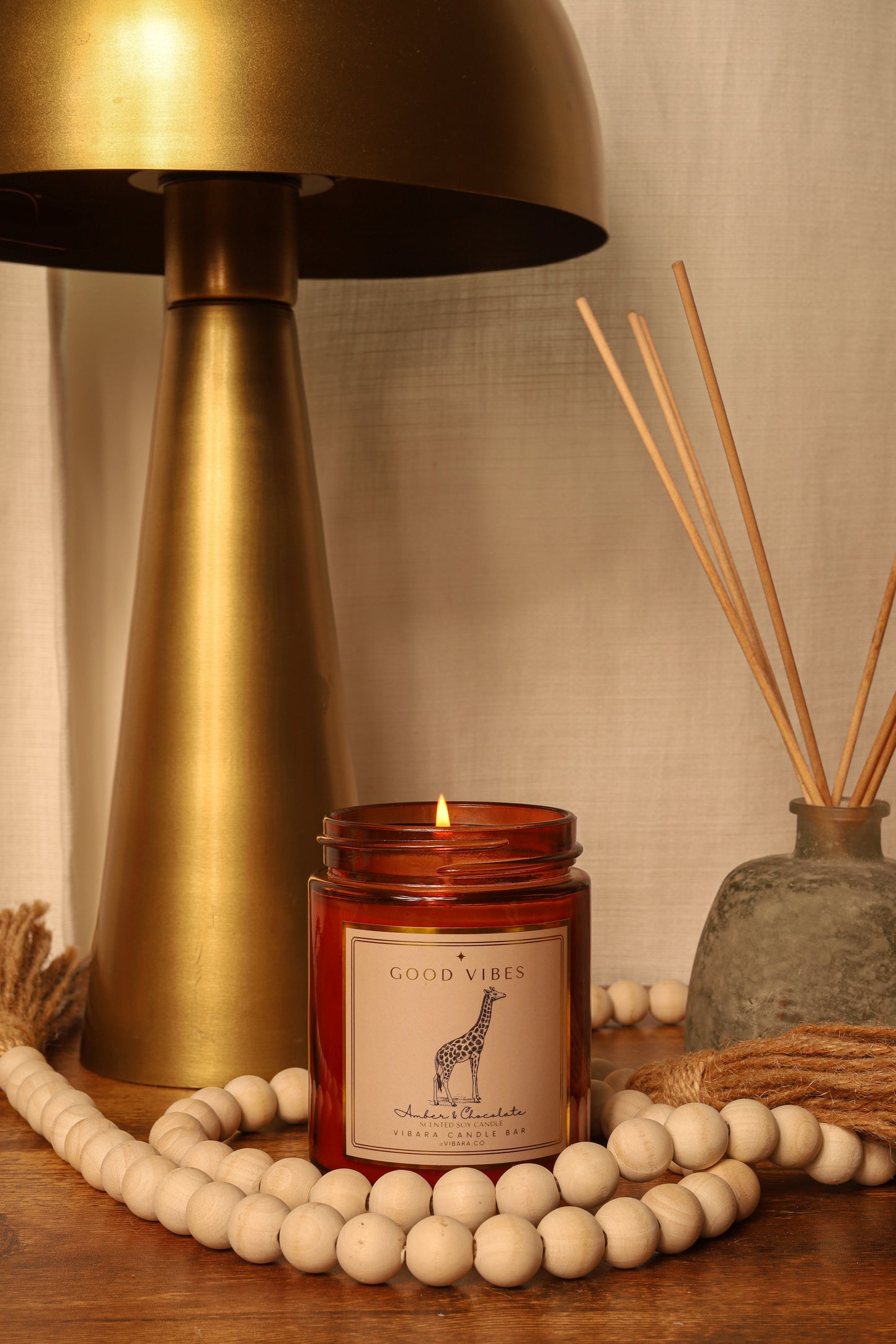 Giraffe - Amber Chocolate Candle